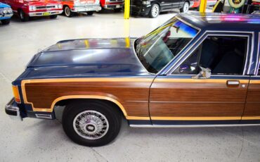 Ford-Country-Squire-1986-Wagon-17