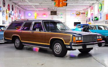 Ford-Country-Squire-1986-Wagon
