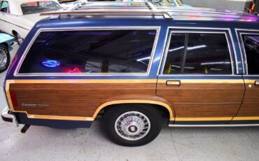 Ford-Country-Squire-1986-Wagon-5