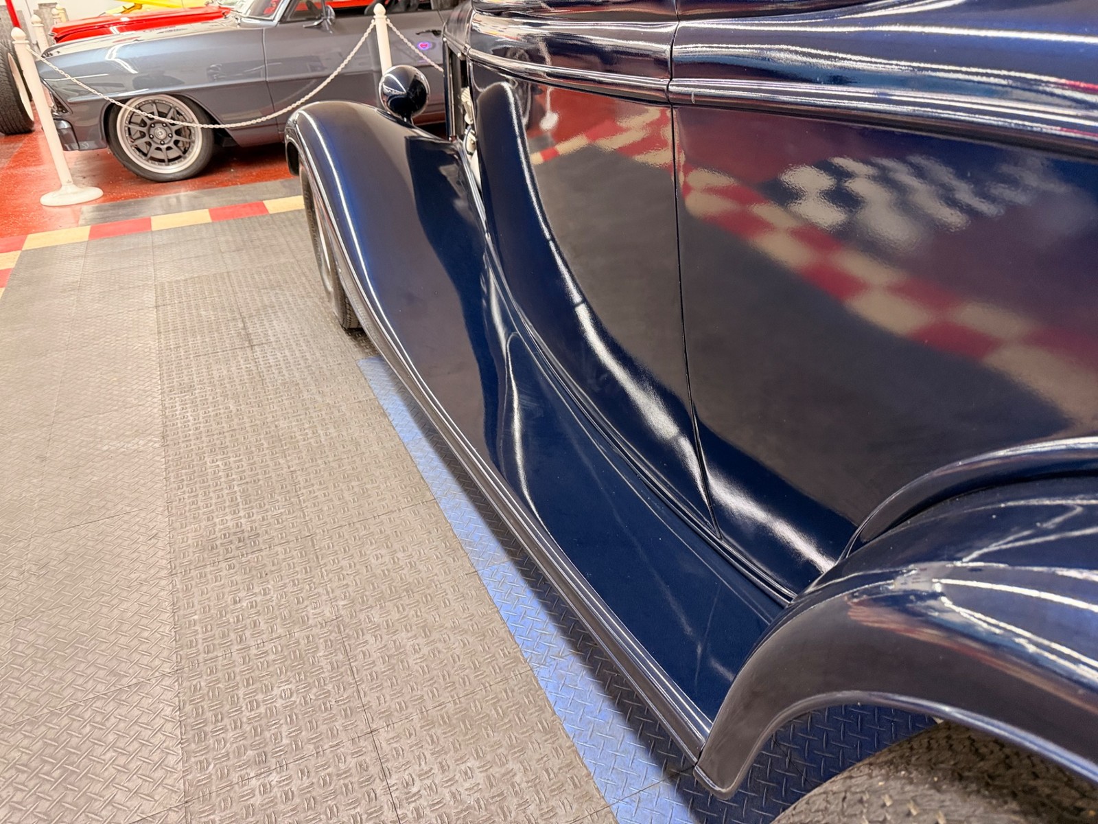 Ford-Coupe-1934-2-Door-22