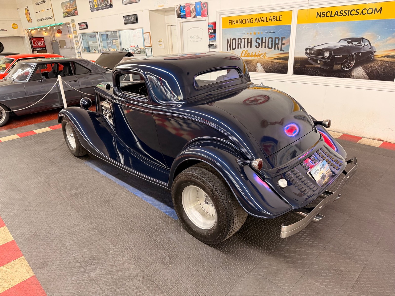 Ford-Coupe-1934-2-Door-3