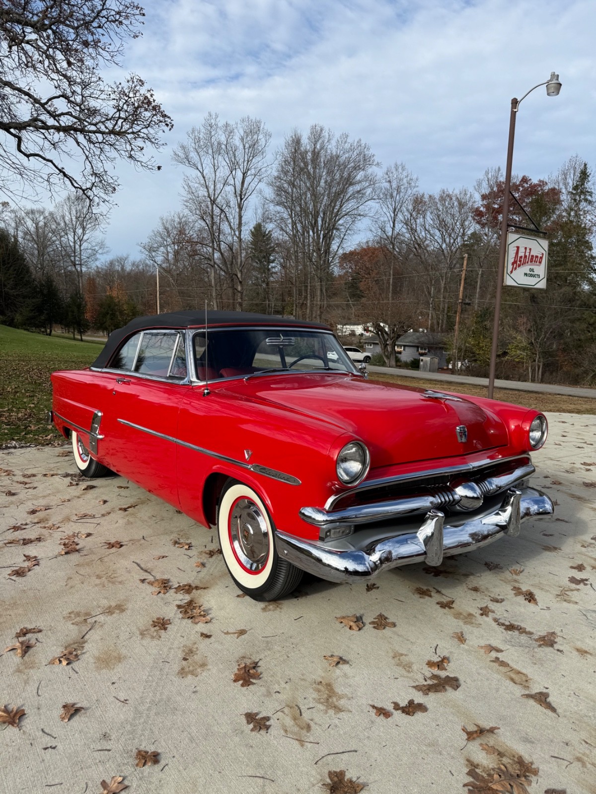 Ford Crestline 1953 Convertible