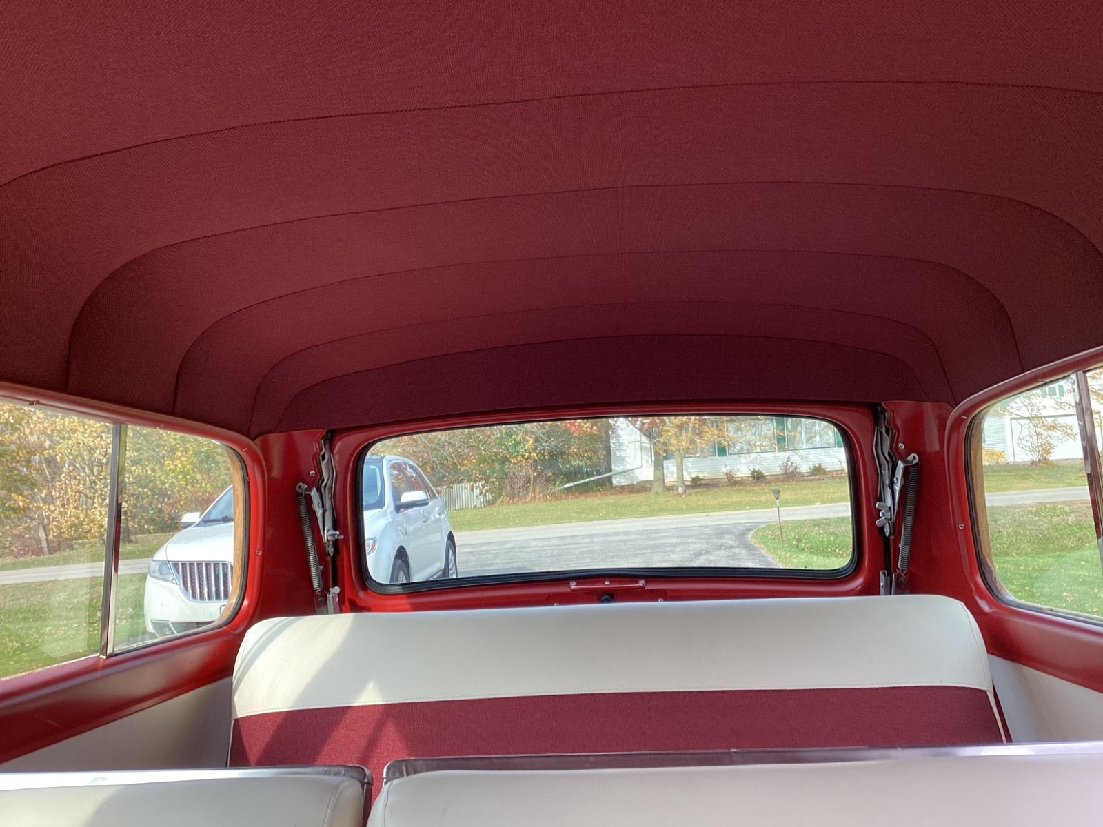 Ford-Crown-Victoria-1954-Wagon-13