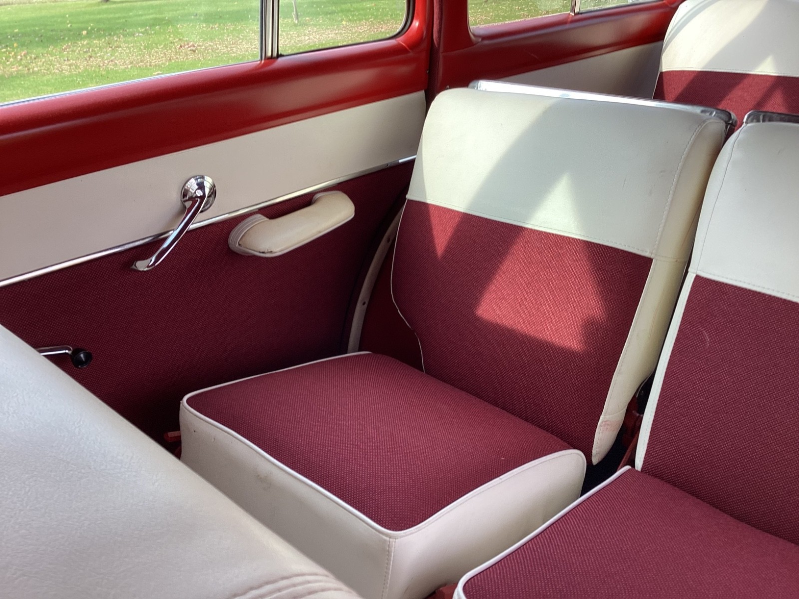 Ford-Crown-Victoria-1954-Wagon-14