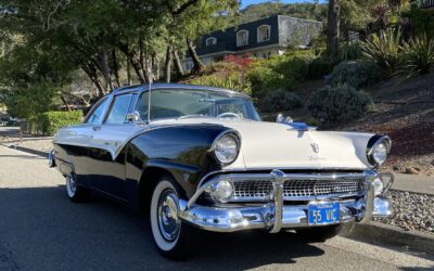 Ford Crown victoria 1955