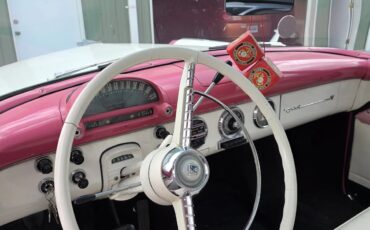 Ford-Crown-victoria-1955-Coral-And-White-Coral-And-White-2