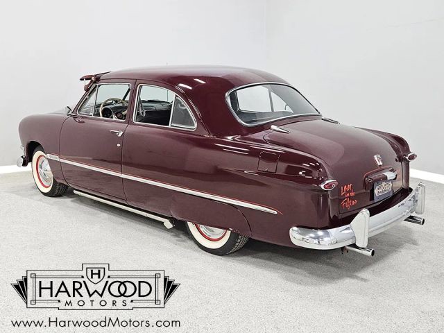 Ford-Custom-1950-Coupe-3