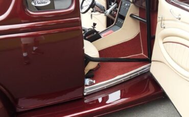 Ford-Custom-Deluxe-1936-Coupe-10