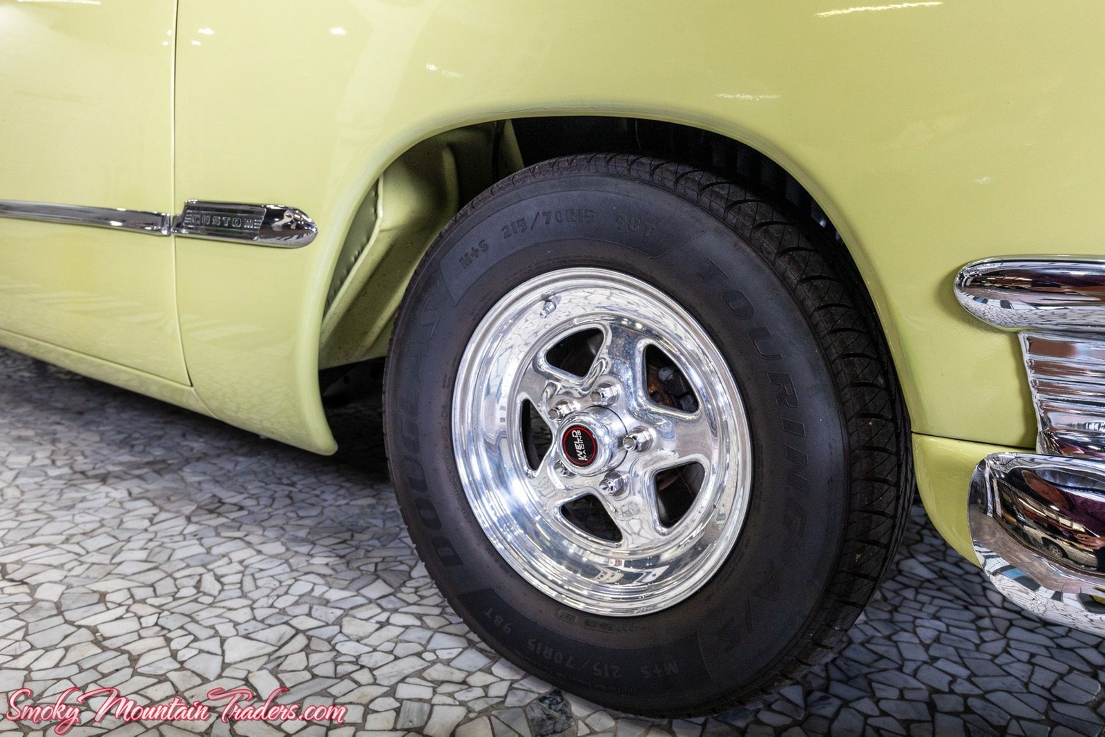 Ford-Custom-Deluxe-1950-15