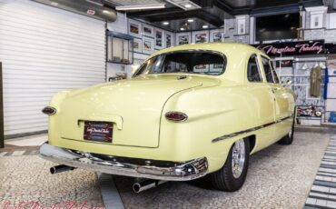 Ford-Custom-Deluxe-1950-20