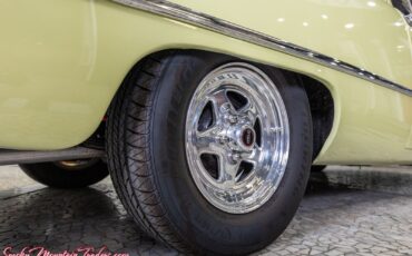 Ford-Custom-Deluxe-1950-24