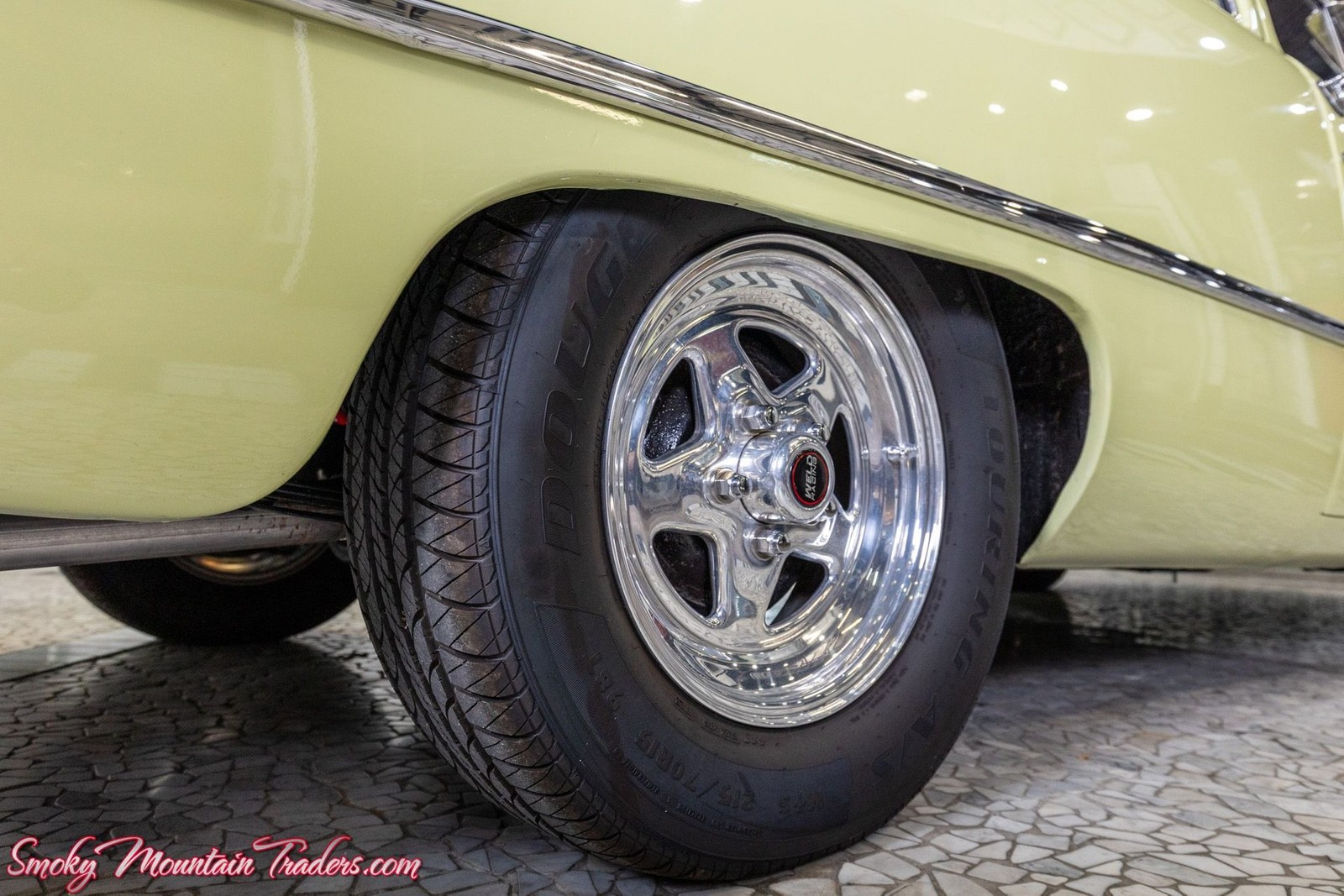 Ford-Custom-Deluxe-1950-24