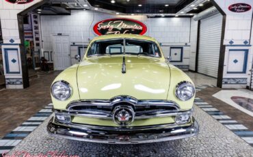 Ford-Custom-Deluxe-1950-7