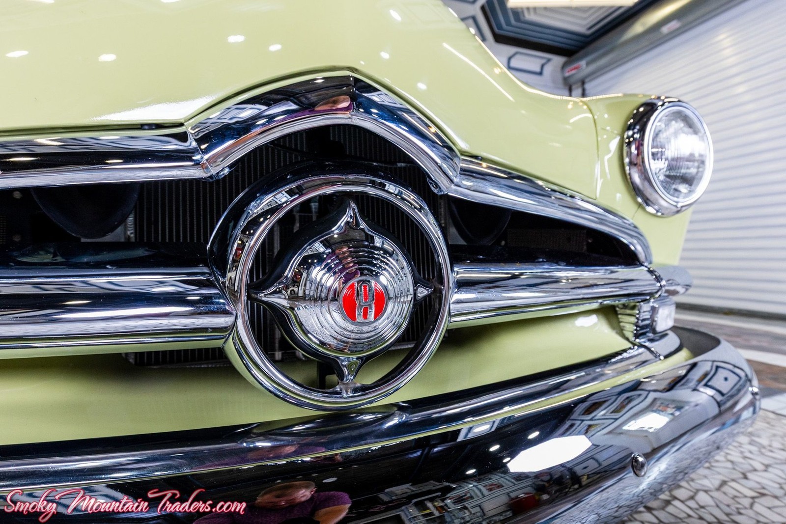 Ford-Custom-Deluxe-1950-9