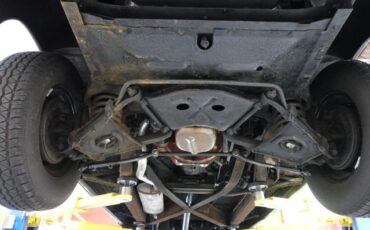 Ford-Custom-Deluxe-1951-16