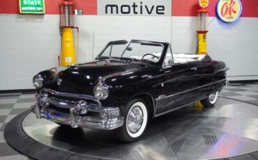 Ford-Custom-Deluxe-1951-19