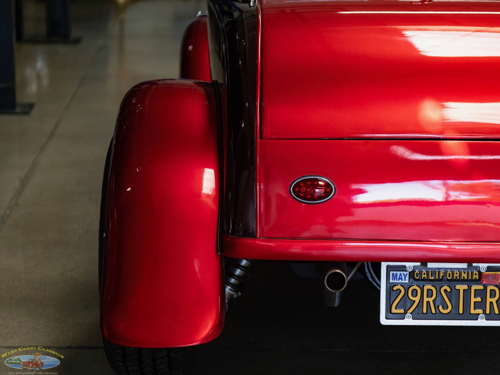 Ford-Custom-Model-A-Roadster-1929-18