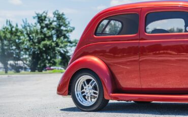 Ford-Custom-Slantback-1937-2D-Coupe-11