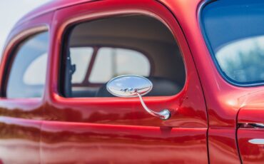 Ford-Custom-Slantback-1937-2D-Coupe-12