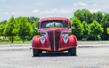 Ford-Custom-Slantback-1937-2D-Coupe-13