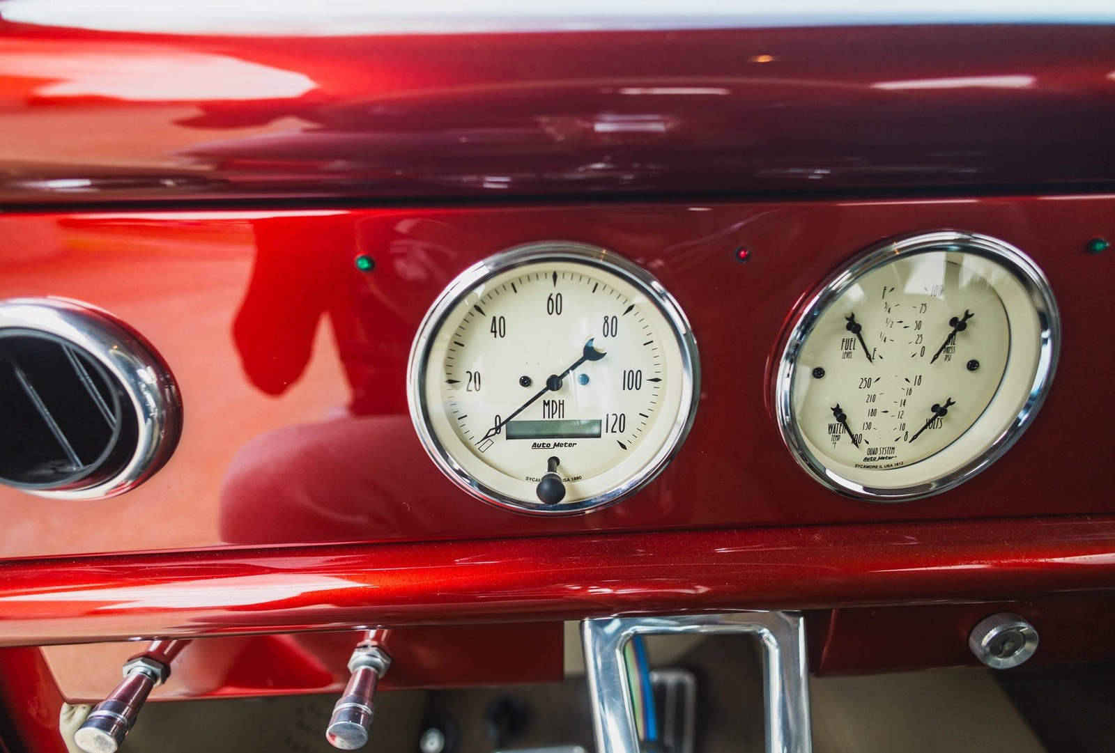 Ford-Custom-Slantback-1937-2D-Coupe-20