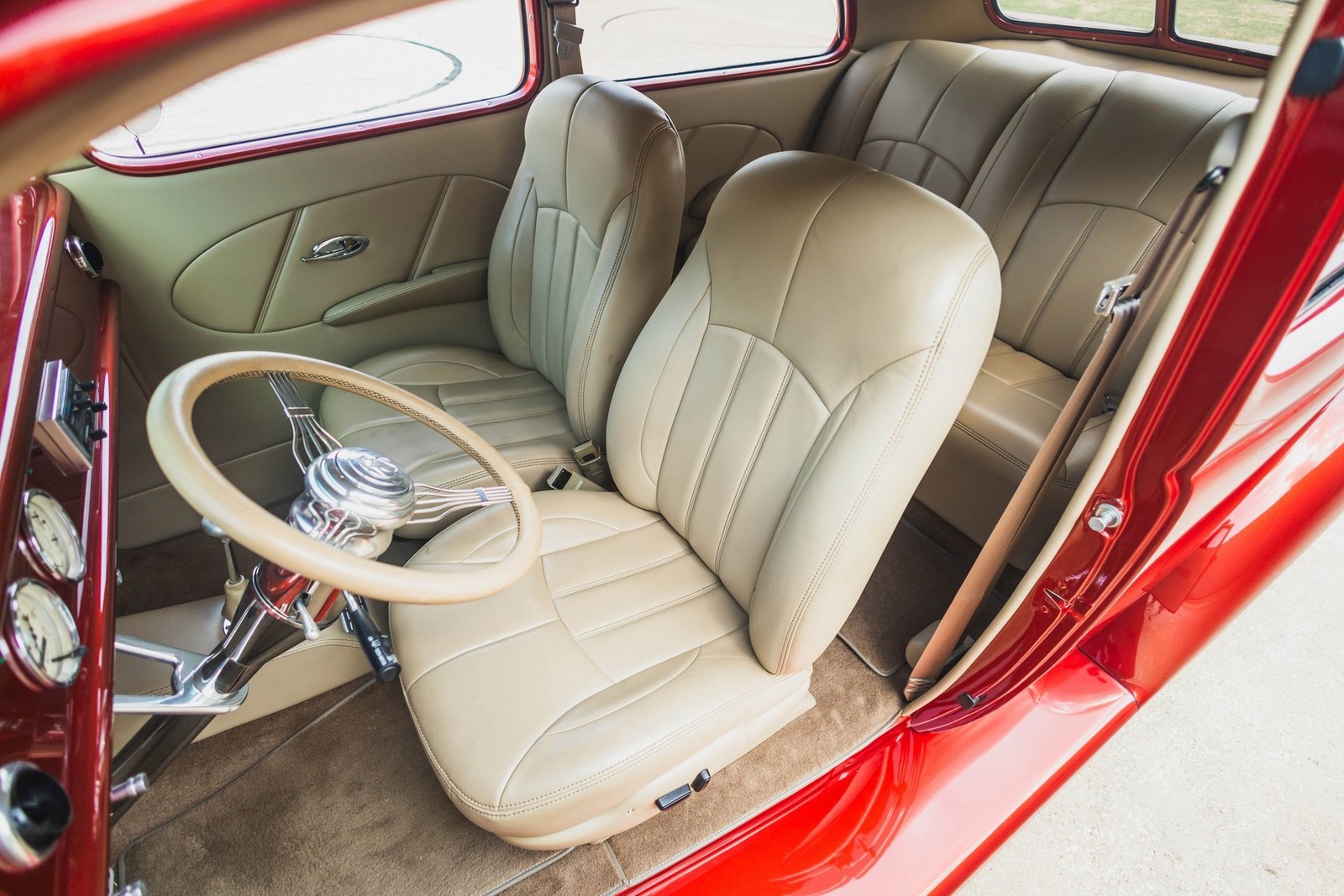 Ford-Custom-Slantback-1937-2D-Coupe-27