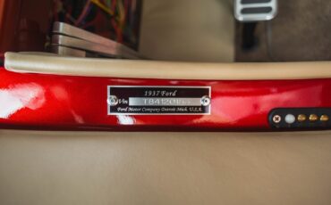 Ford-Custom-Slantback-1937-2D-Coupe-28