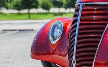 Ford-Custom-Slantback-1937-2D-Coupe-3