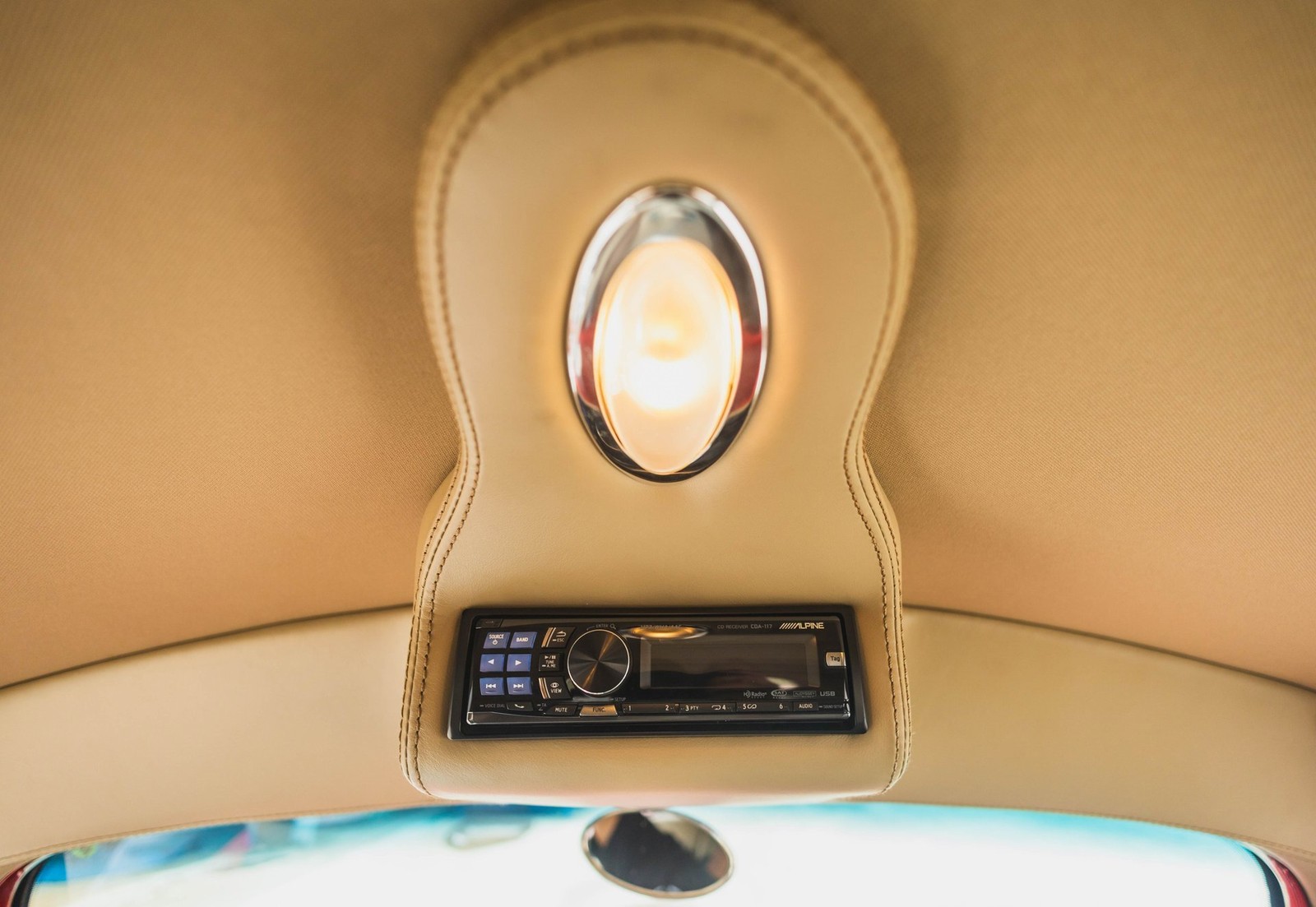 Ford-Custom-Slantback-1937-2D-Coupe-30