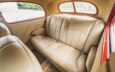 Ford-Custom-Slantback-1937-2D-Coupe-31