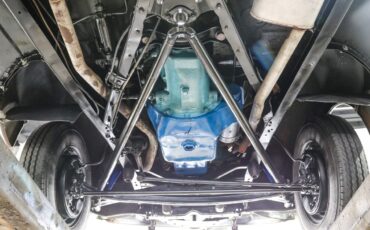 Ford-Deluxe-1940-Coupe-27