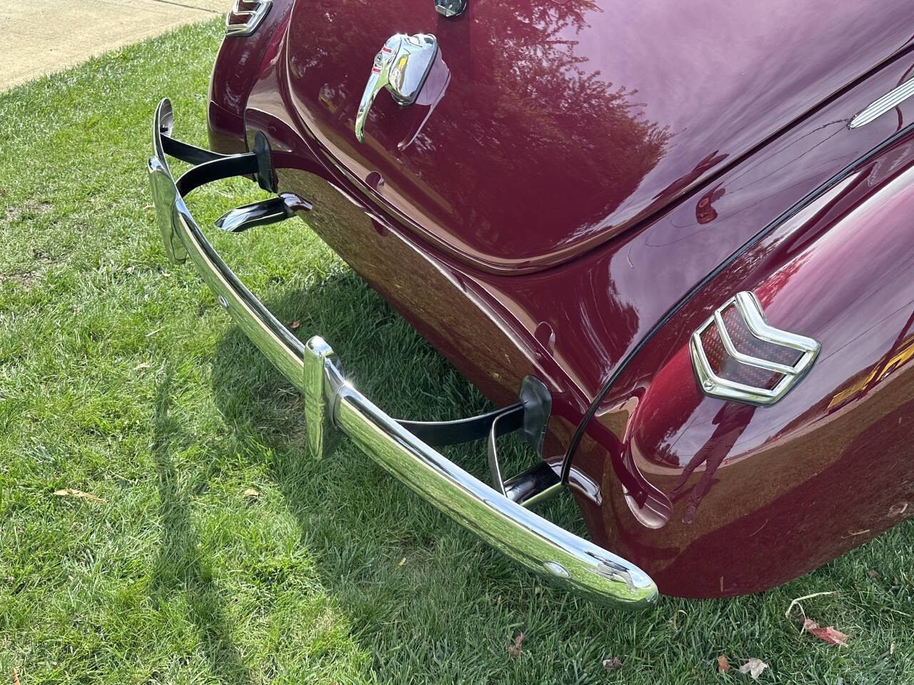 Ford-Deluxe-1940-Coupe-31