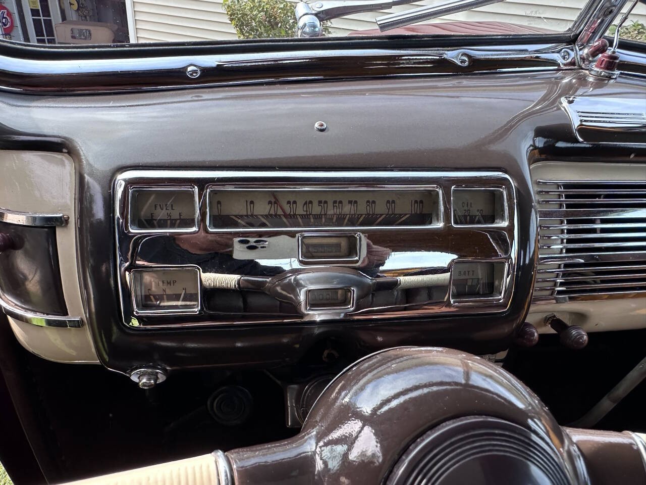 Ford-Deluxe-1940-Coupe-38