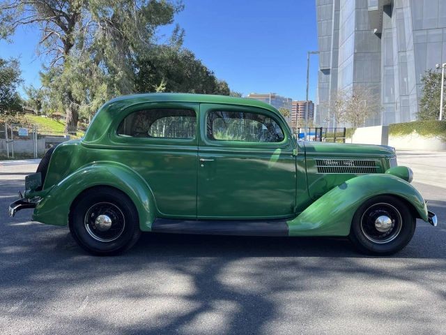 Ford-Deluxe-Tudor-1936-Coupe-14