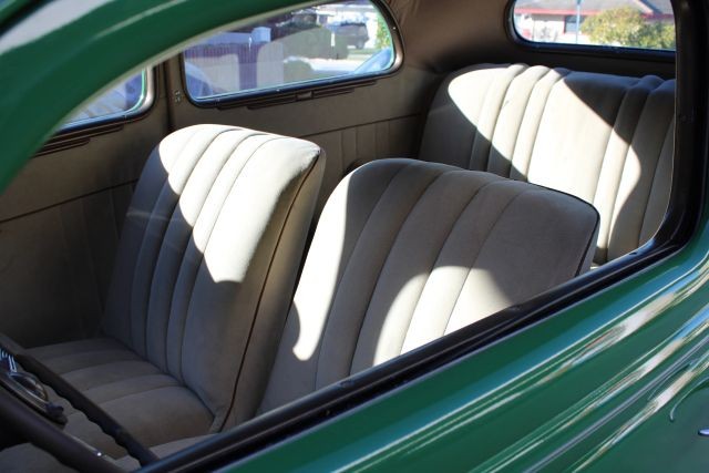 Ford-Deluxe-Tudor-1936-Coupe-25