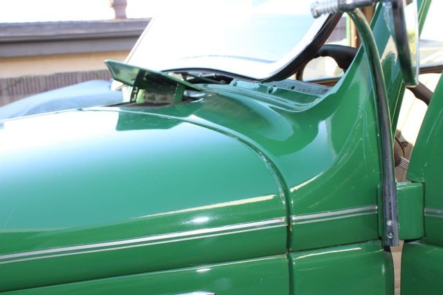 Ford-Deluxe-Tudor-1936-Coupe-32