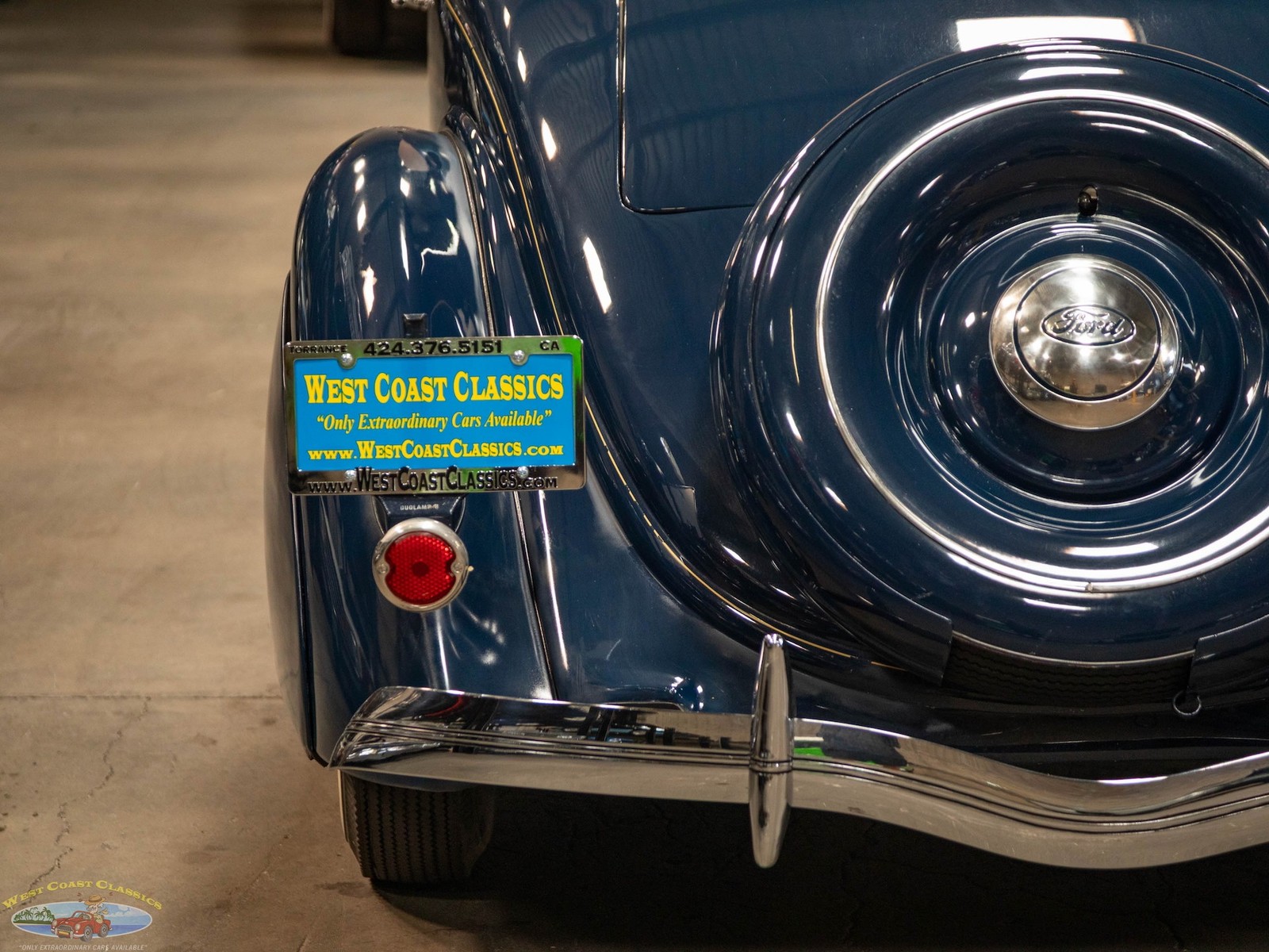 Ford-Deluxe-V8-2-Passenger-Cabriolet-1936-2-Door-Convertible-18