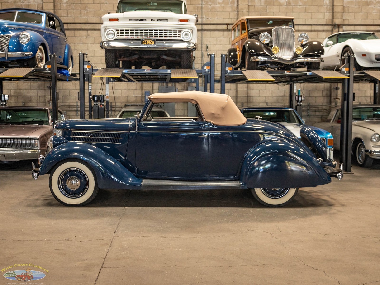 Ford-Deluxe-V8-2-Passenger-Cabriolet-1936-2-Door-Convertible-2