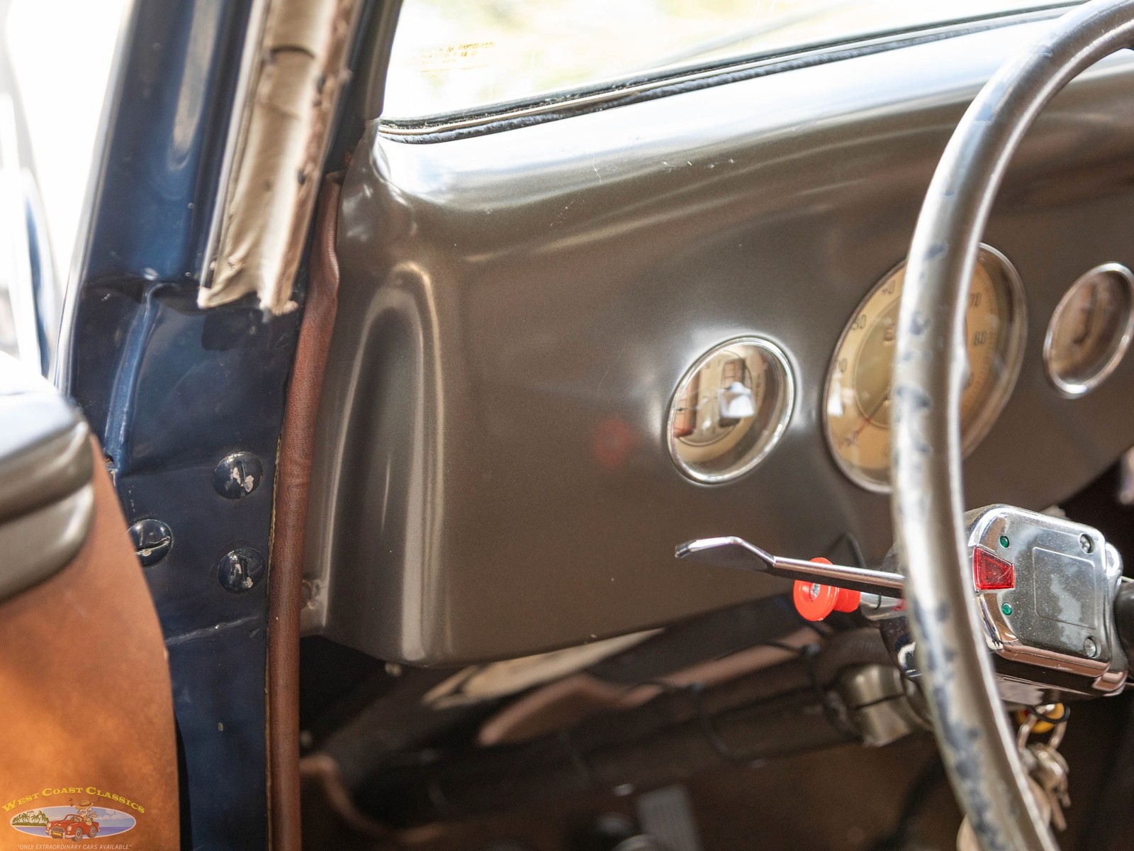 Ford-Deluxe-V8-2-Passenger-Cabriolet-1936-2-Door-Convertible-34