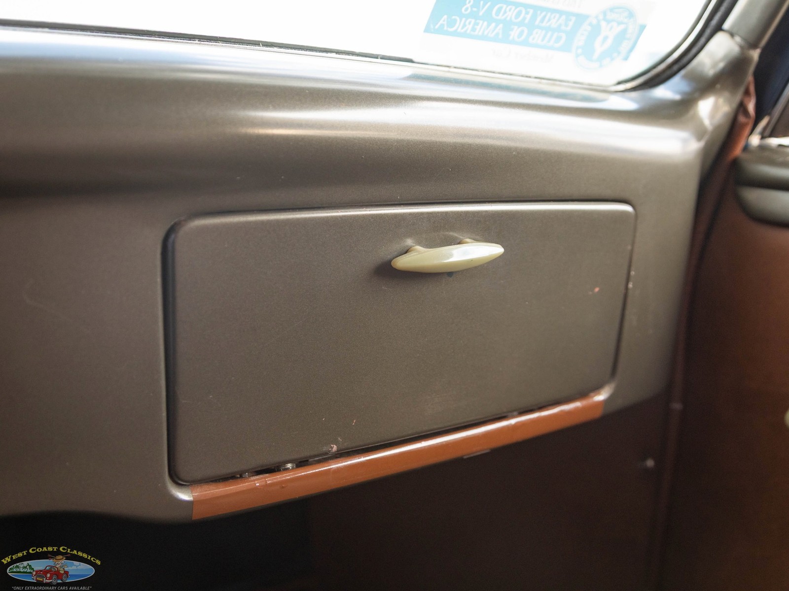 Ford-Deluxe-V8-2-Passenger-Cabriolet-1936-2-Door-Convertible-37