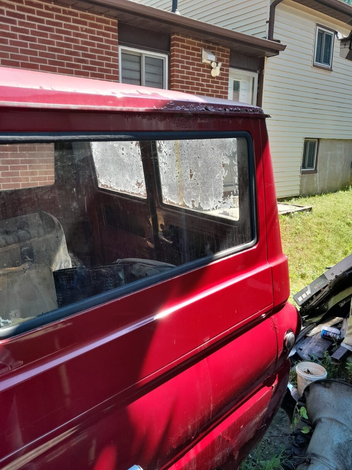 Ford-E-Series-Van-1966-3