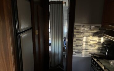 Ford-E-Series-Van-1988-15