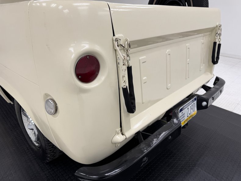 Ford-Econoline-1963-Pure-White-Brown-10