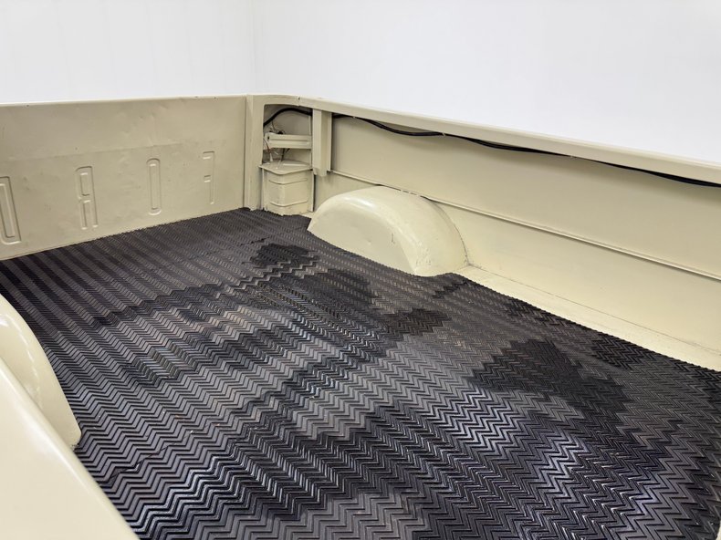 Ford-Econoline-1963-Pure-White-Brown-11