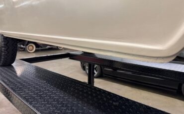 Ford-Econoline-1963-Pure-White-Brown-17