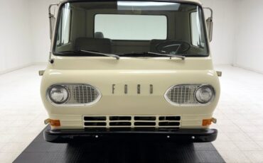 Ford-Econoline-1963-Pure-White-Brown-23