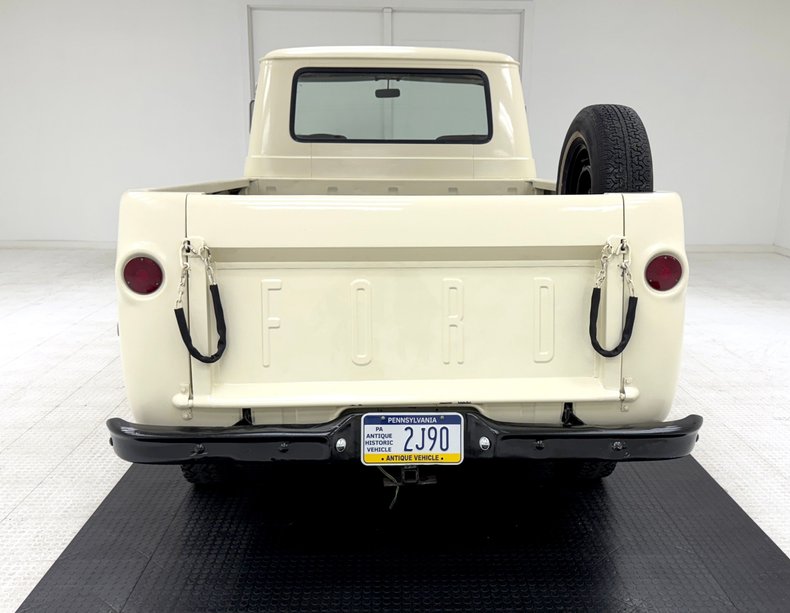 Ford-Econoline-1963-Pure-White-Brown-3