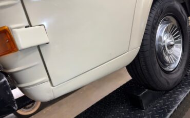 Ford-Econoline-1963-Pure-White-Brown-30