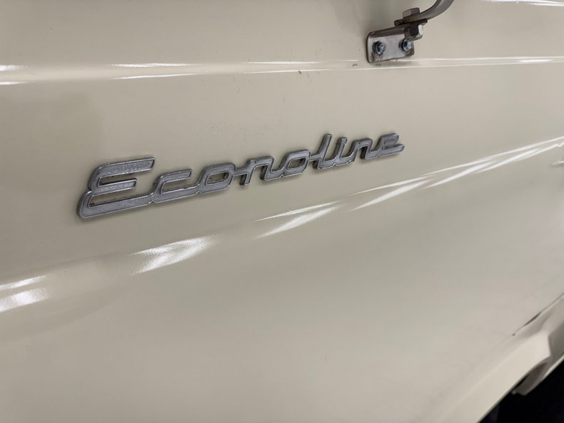 Ford-Econoline-1963-Pure-White-Brown-48