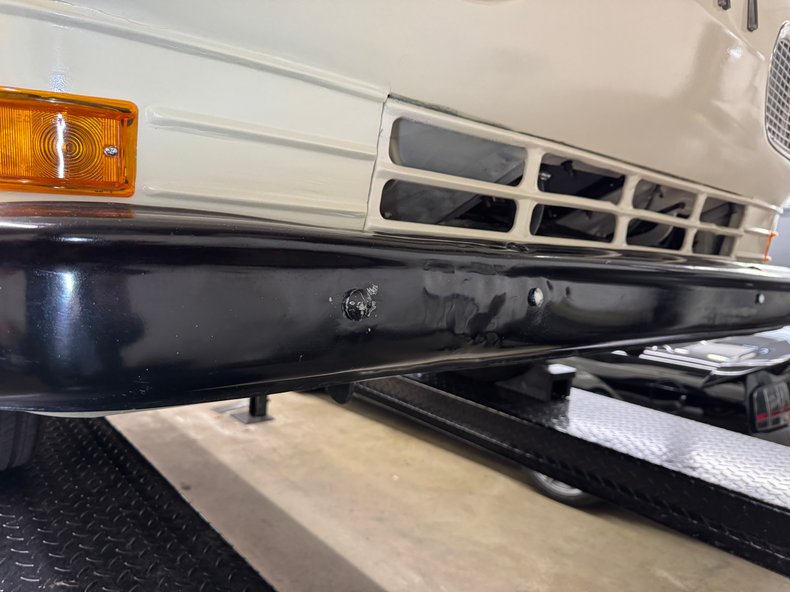 Ford-Econoline-1963-Pure-White-Brown-49